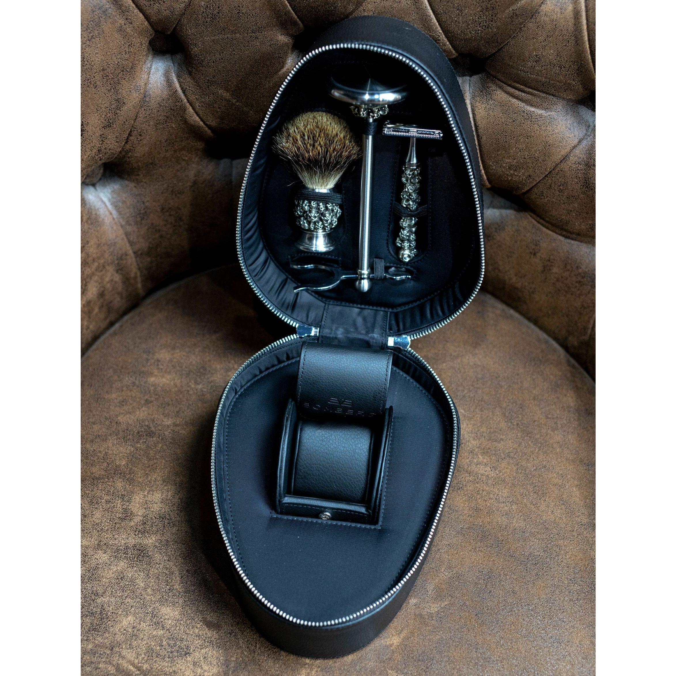 SHAVING KIT