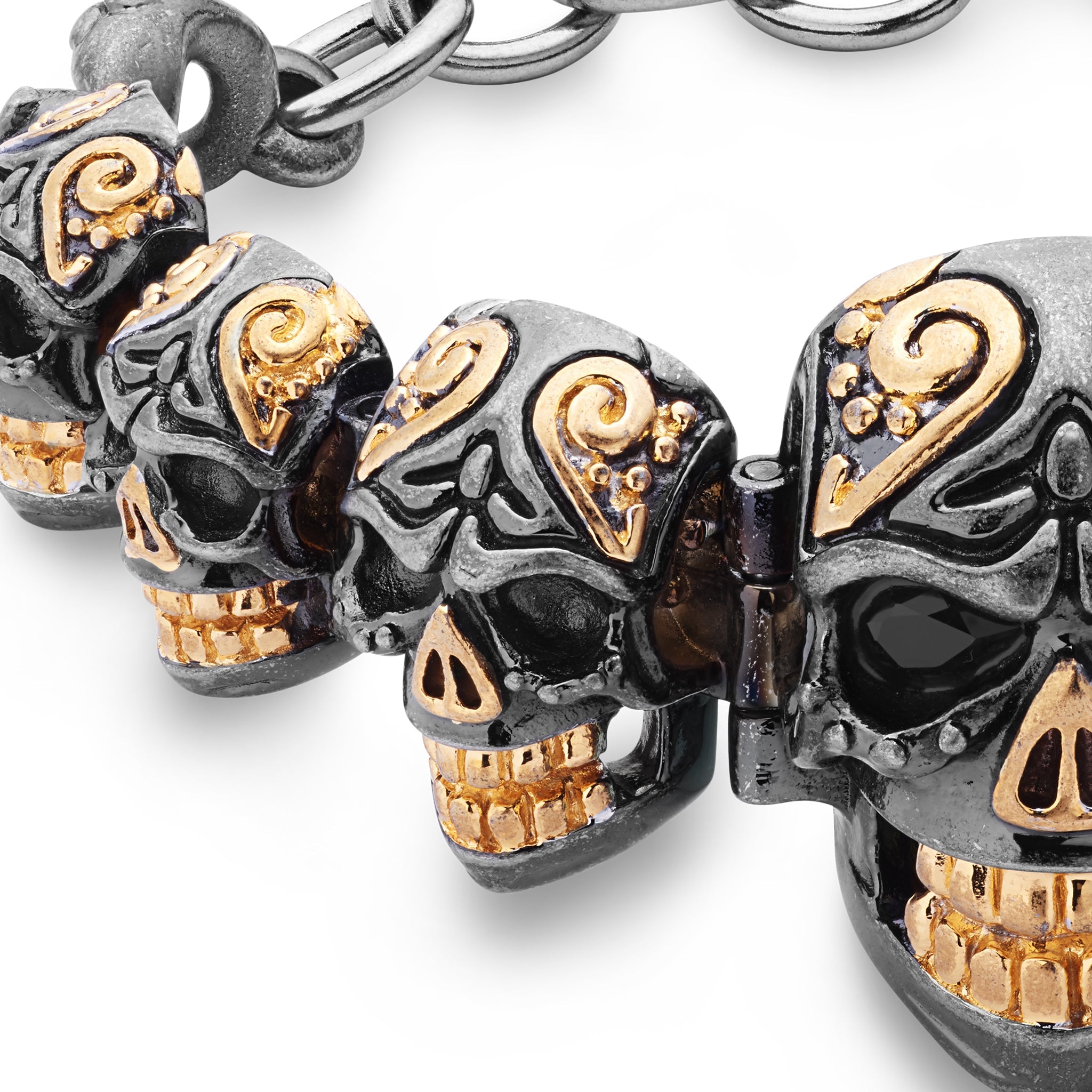 SEVEN SKULLS GOLDEN