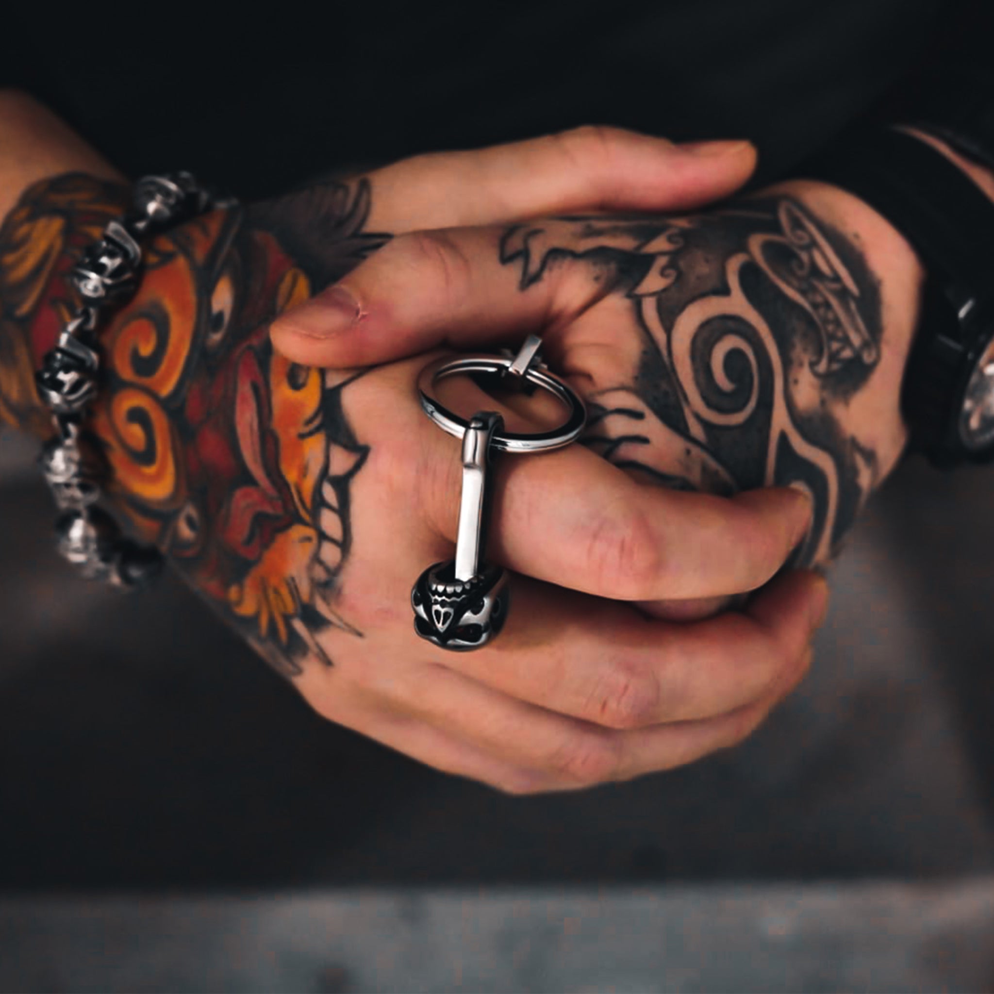 SKULL KEYRING